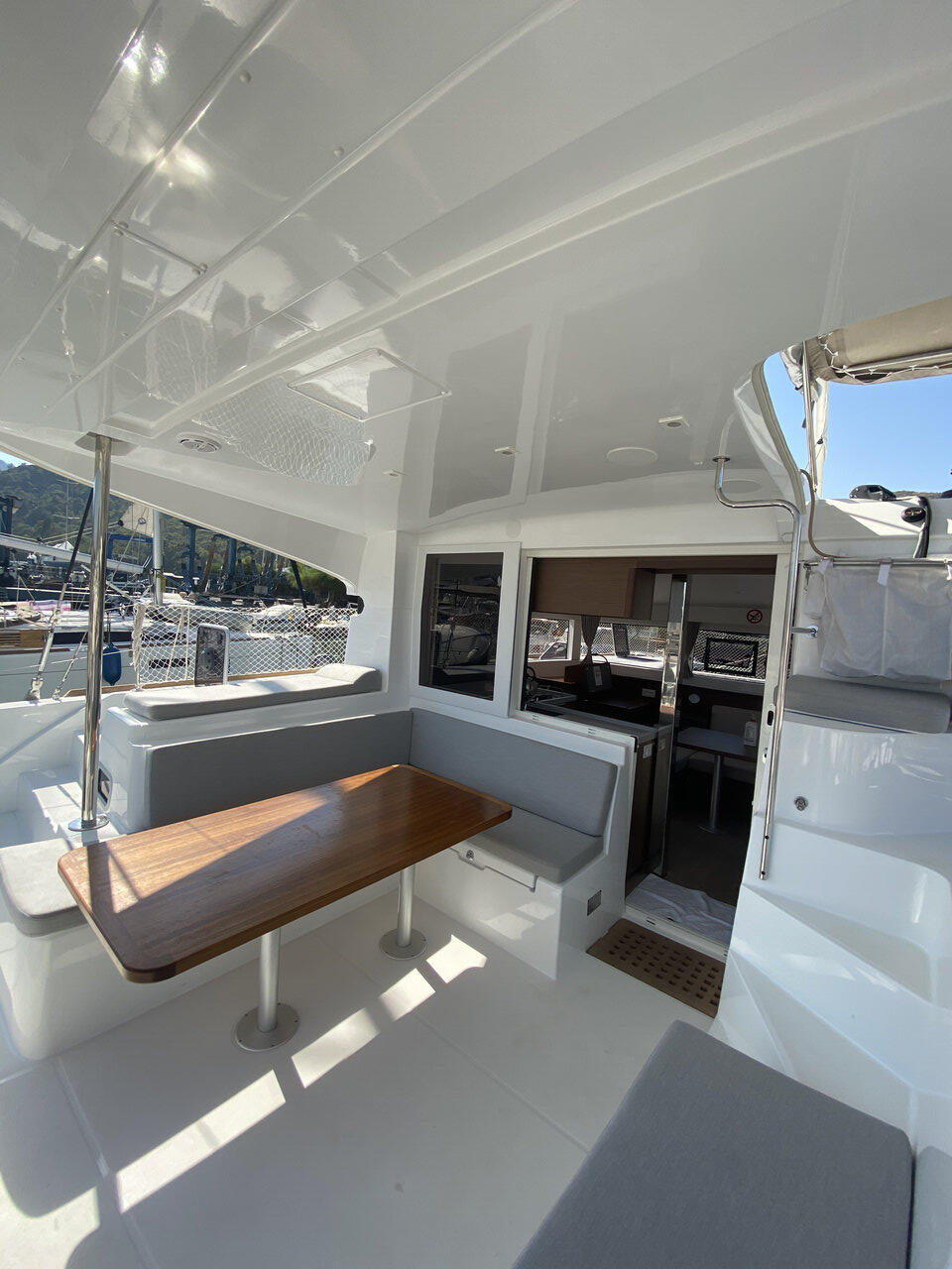 Catamaran 