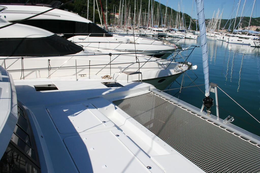 Catamaran 