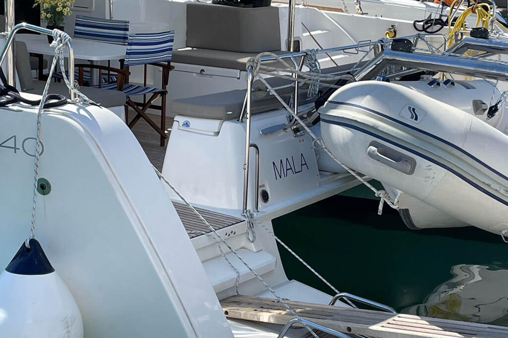Catamaran 