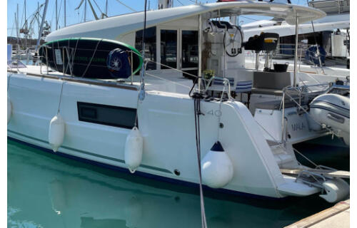 Catamaran 