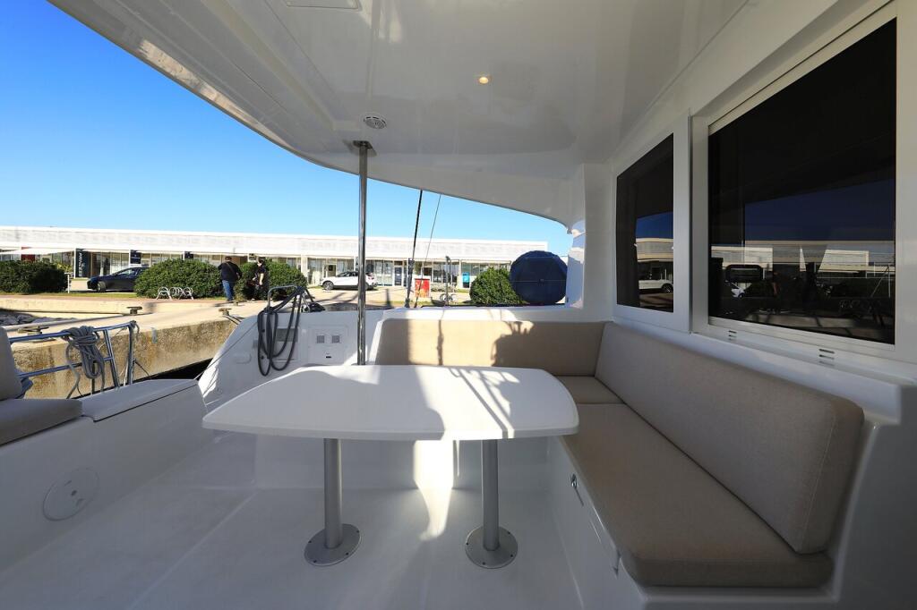 Catamaran 