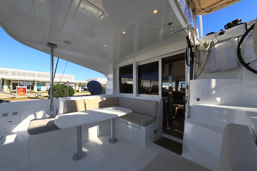Catamaran 