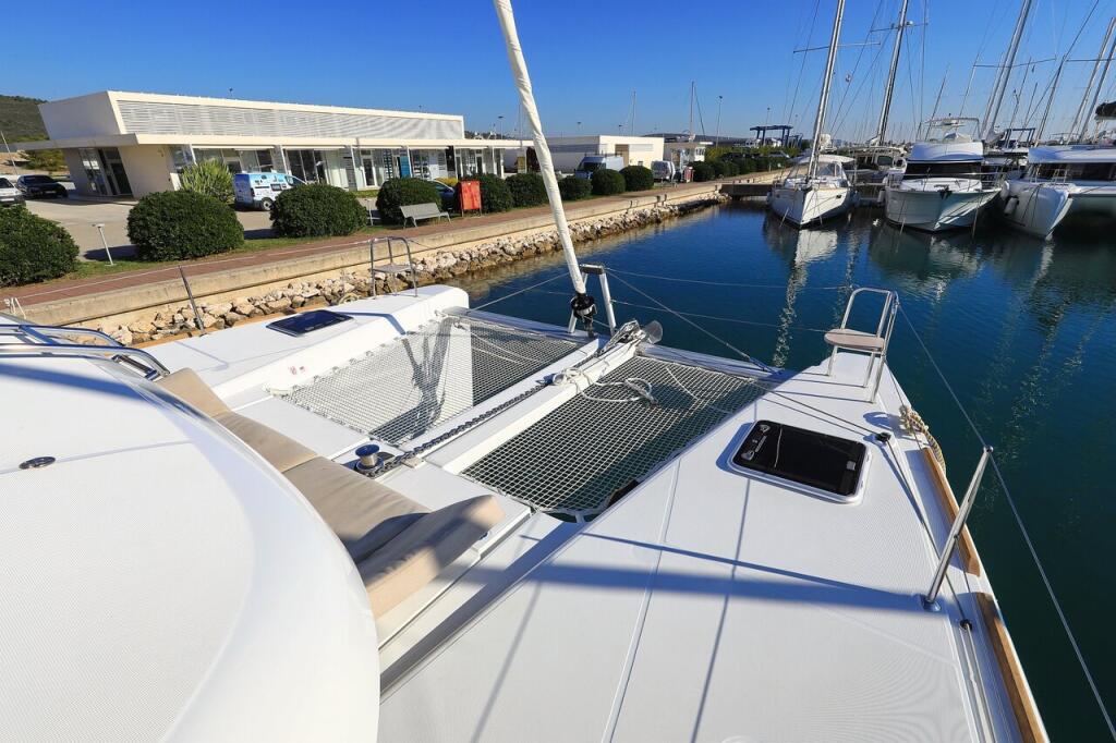 Catamaran 