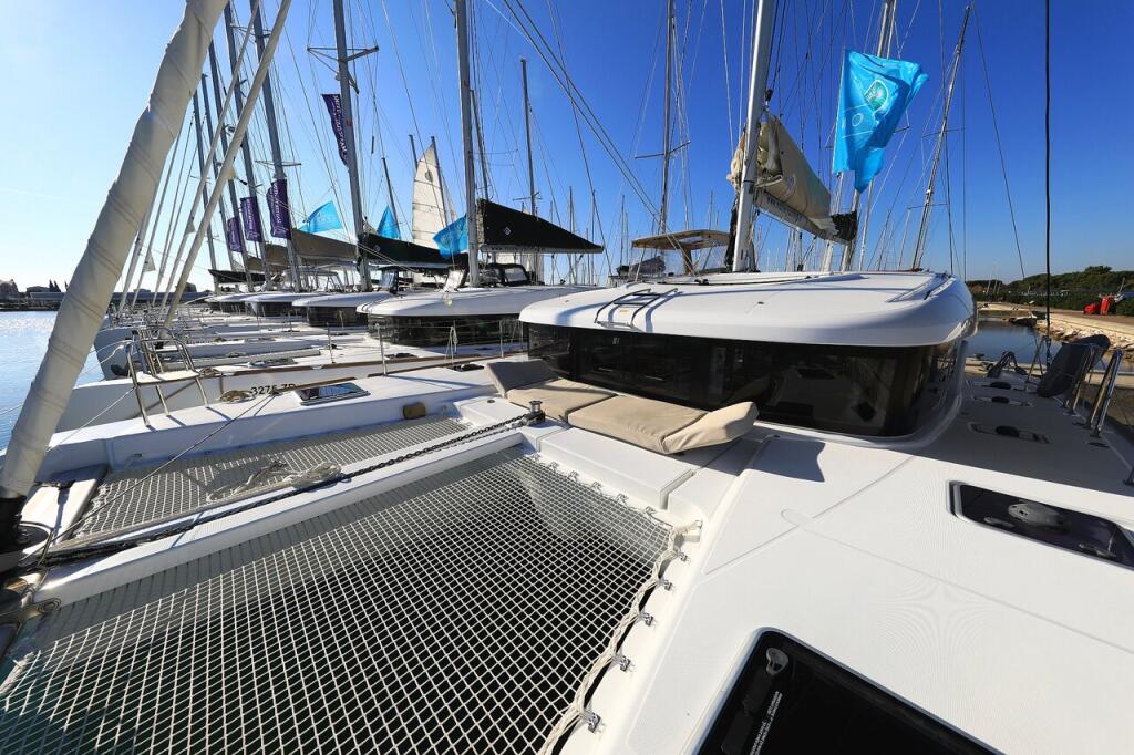 Catamaran 