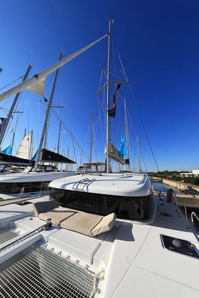 Catamaran 