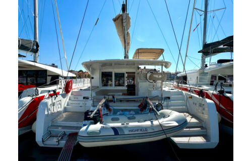 Catamaran 