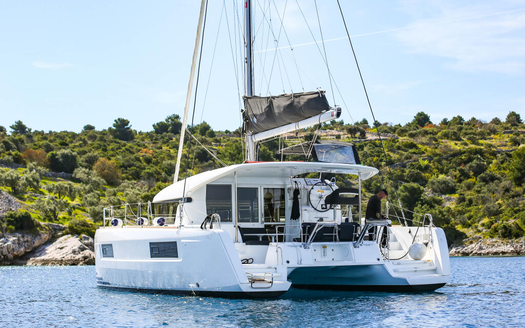 Catamaran 