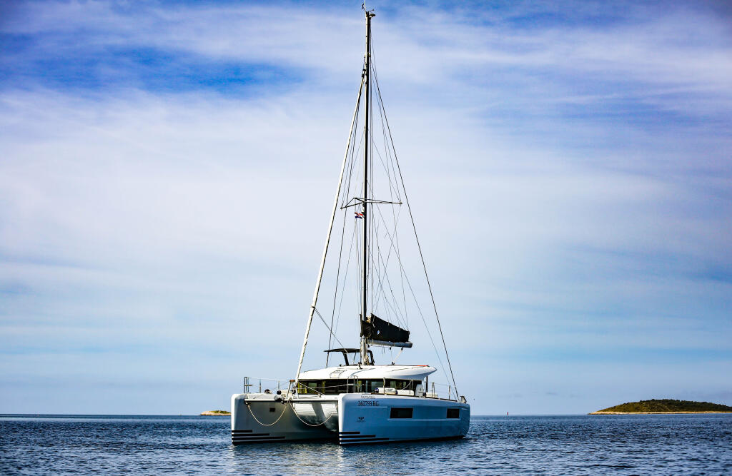 Catamaran 