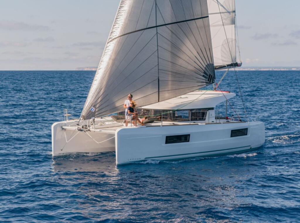 Catamaran 