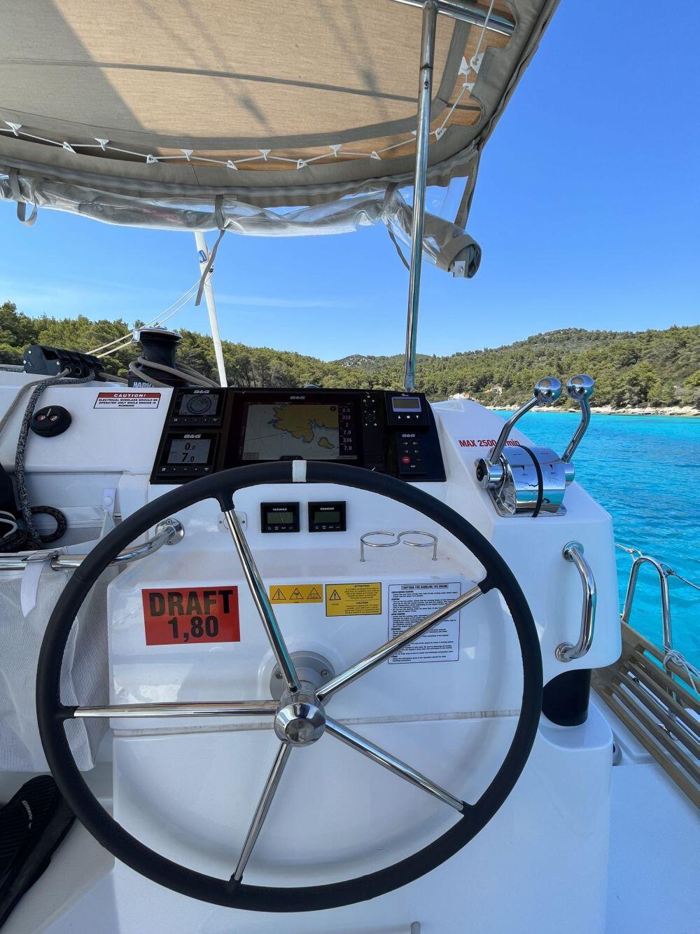 Catamaran 