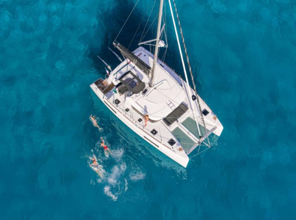 Catamaran 