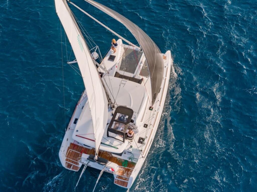 Catamaran 