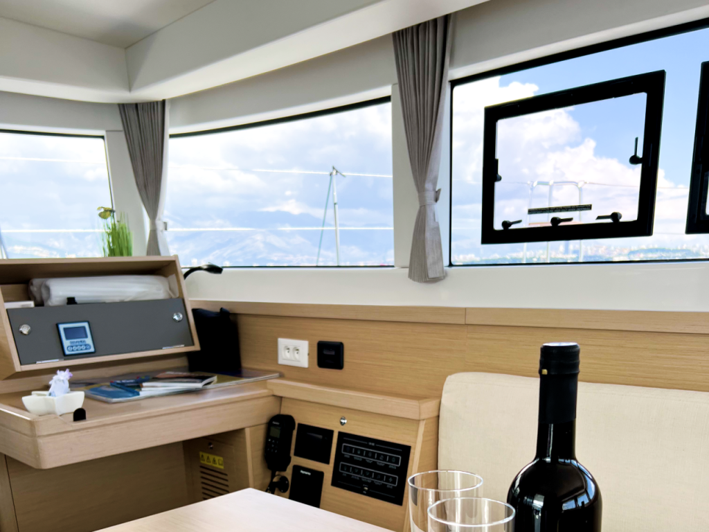 Catamaran 
