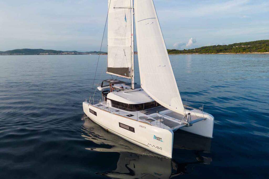 Catamaran 