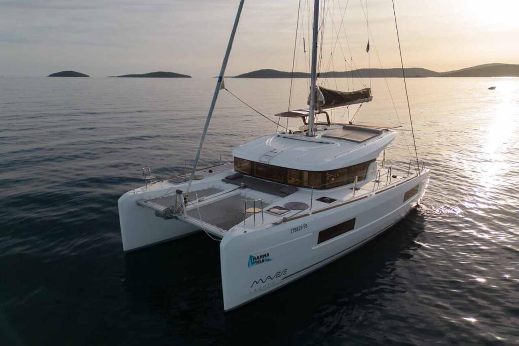 Catamaran 