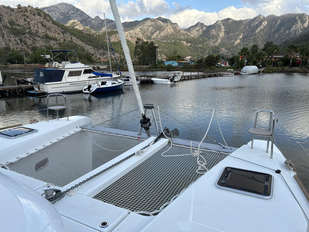 Catamaran 