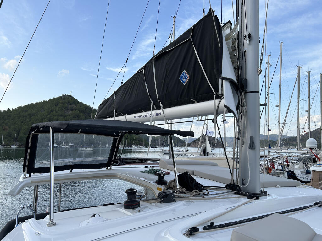 Catamaran 