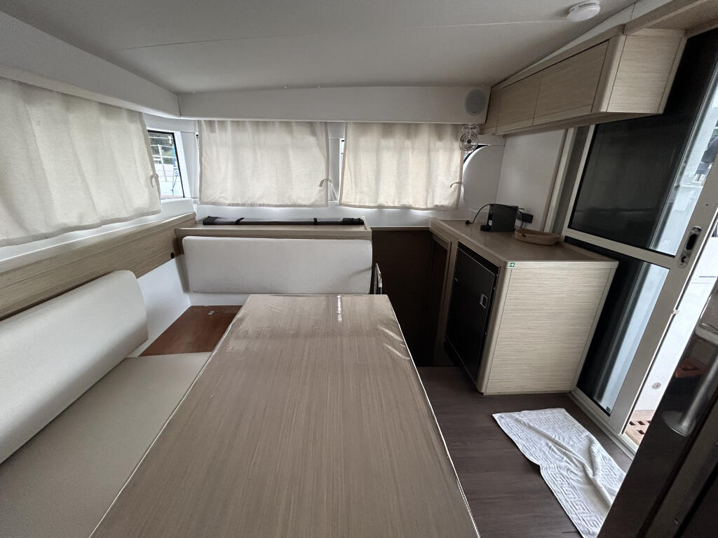 Catamaran 