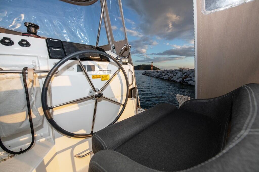 Catamaran 