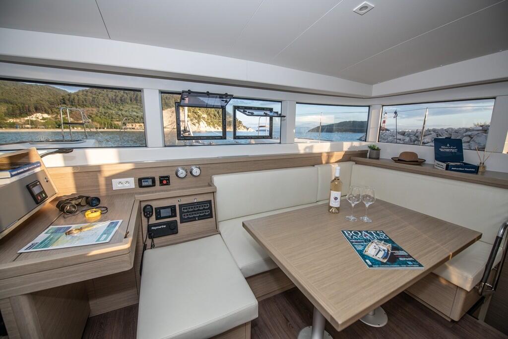 Catamaran 