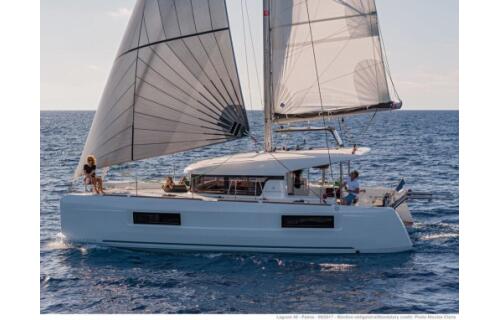 Catamaran 