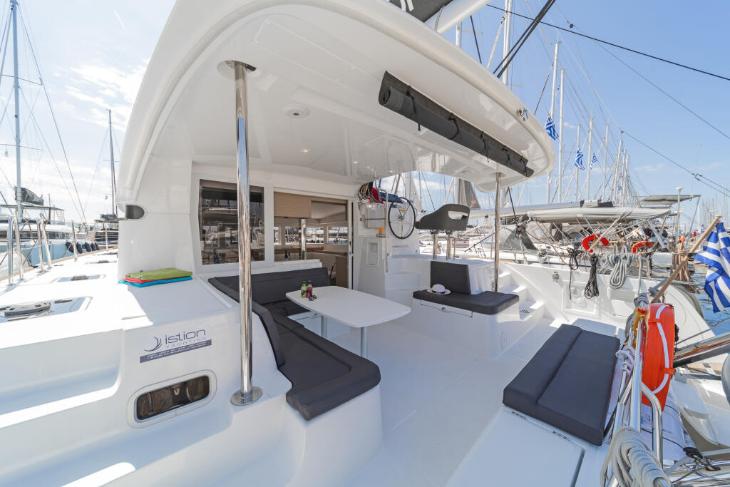 Catamaran 