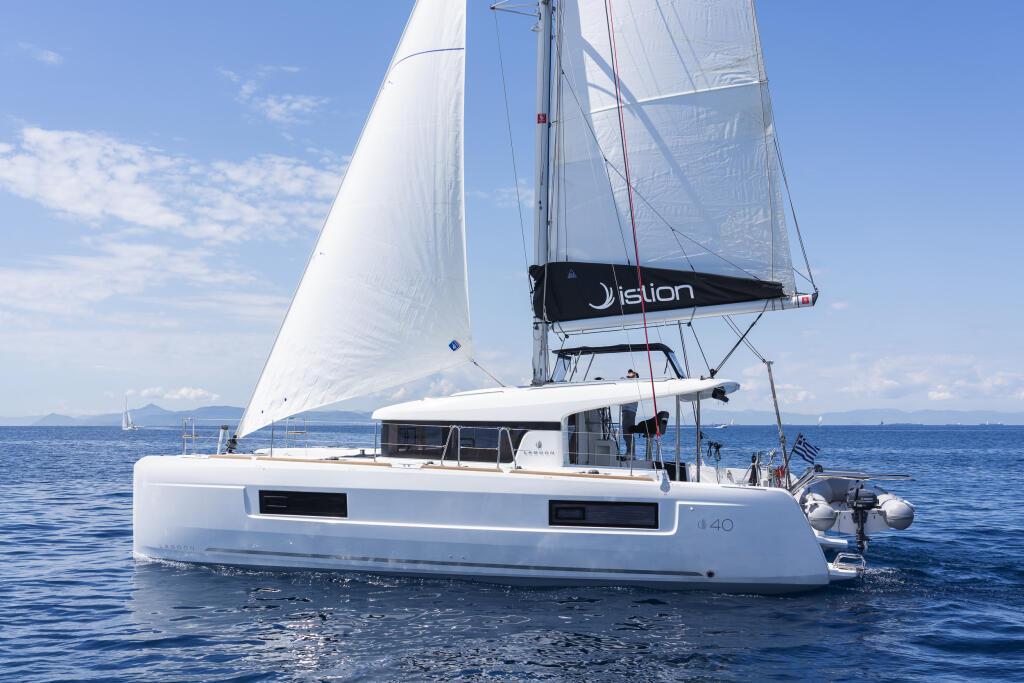 Catamaran 