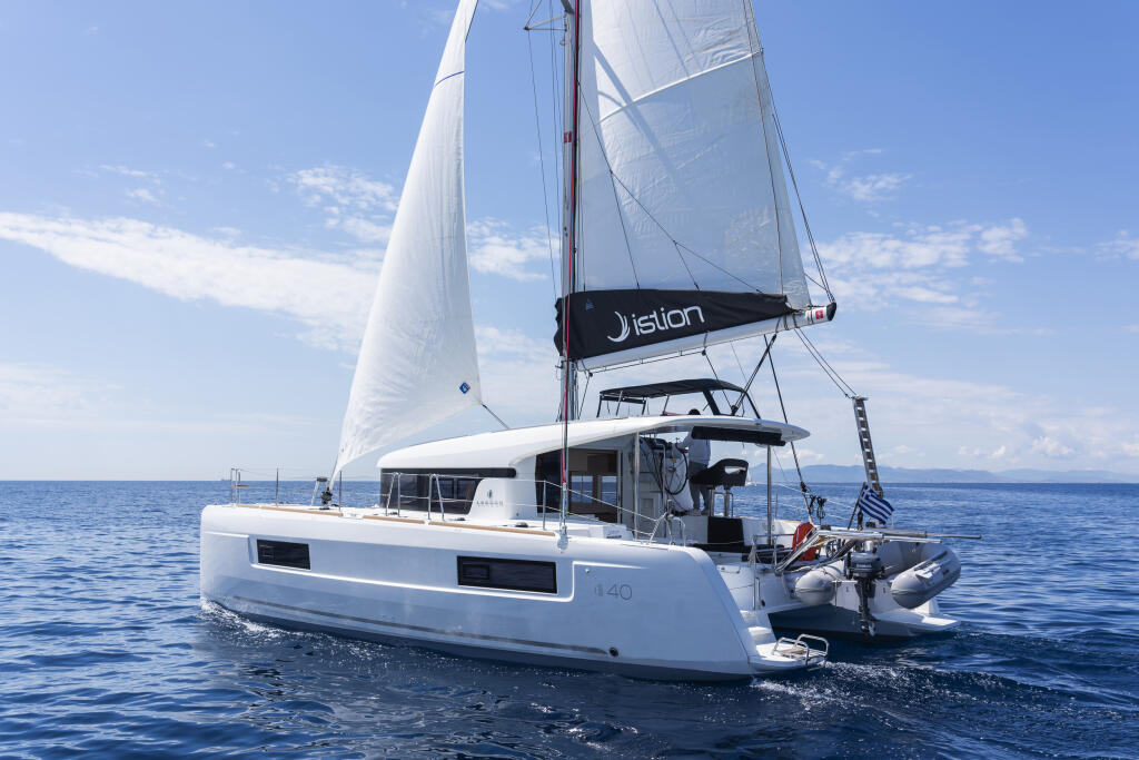 Catamaran 
