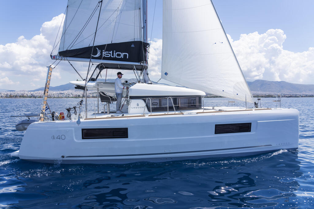 Catamaran 