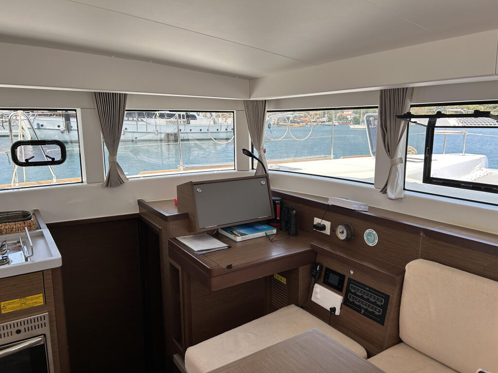 Catamaran 