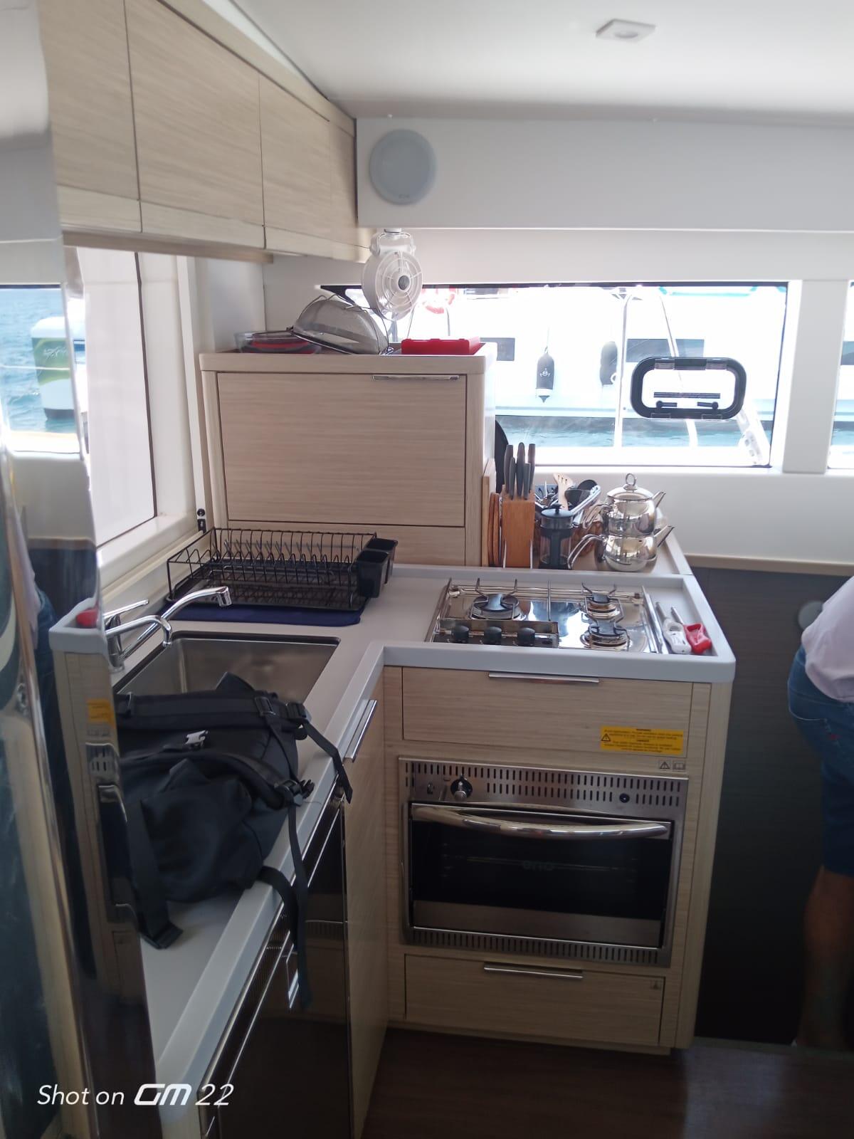 Catamaran 
