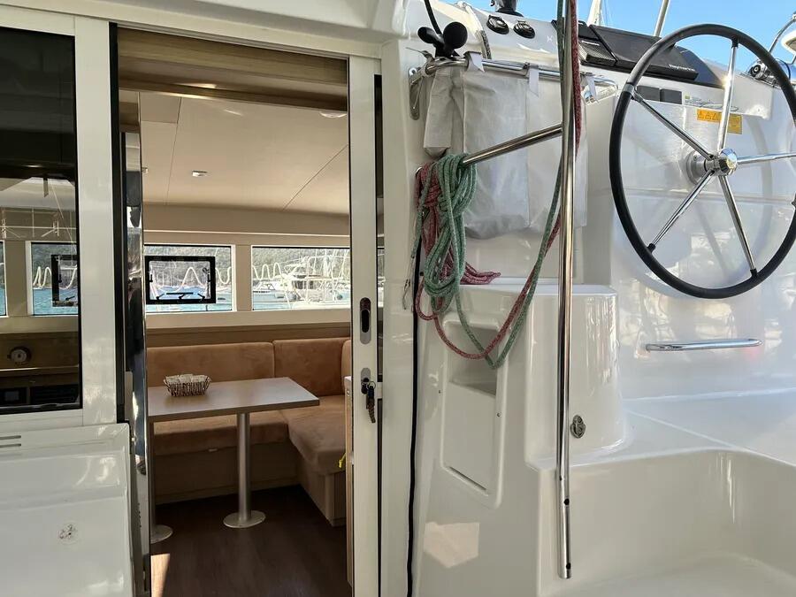 Catamaran 