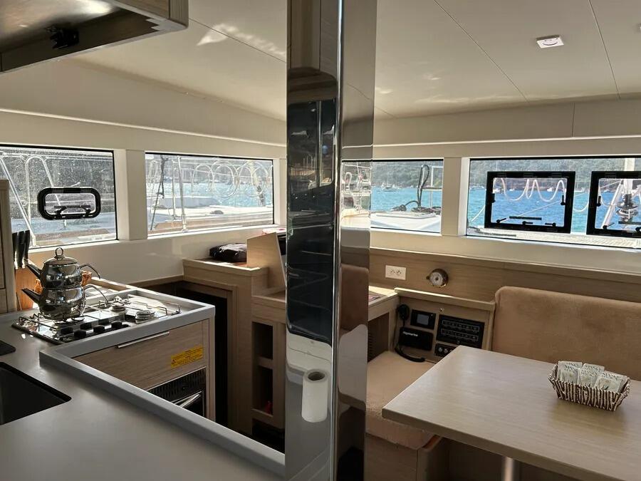 Catamaran 