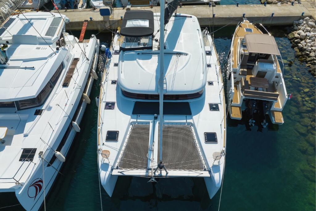 Catamaran 