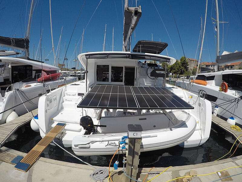 Catamaran 