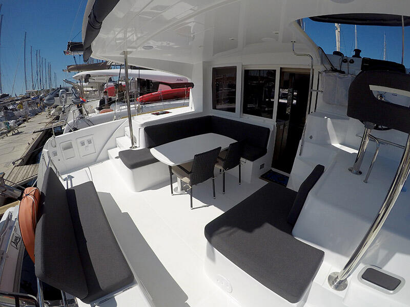 Catamaran 