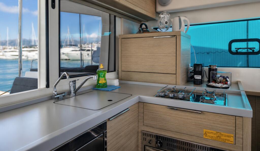 Catamaran 