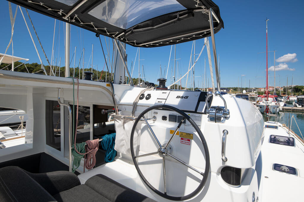 Catamaran 