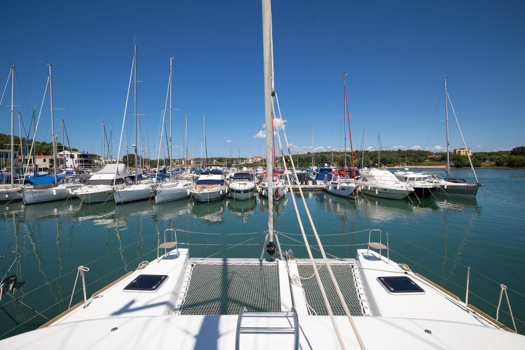 Catamaran 
