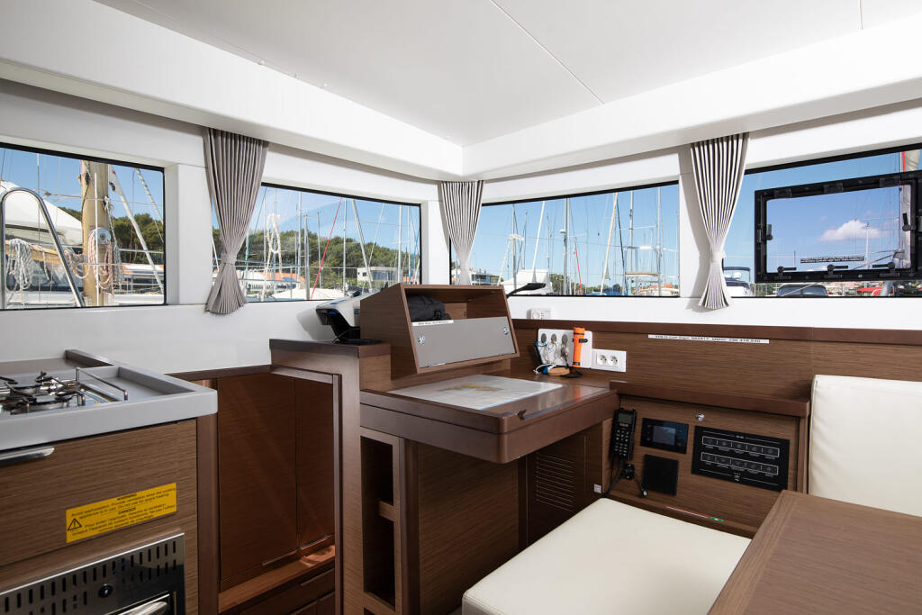 Catamaran 
