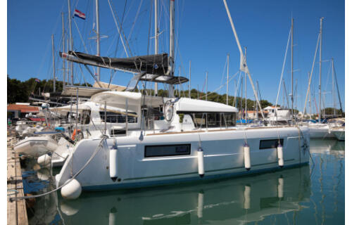 Catamaran 