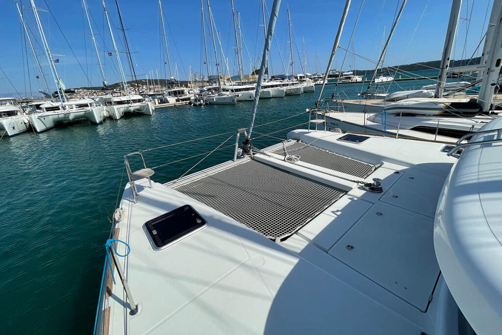 Catamaran 