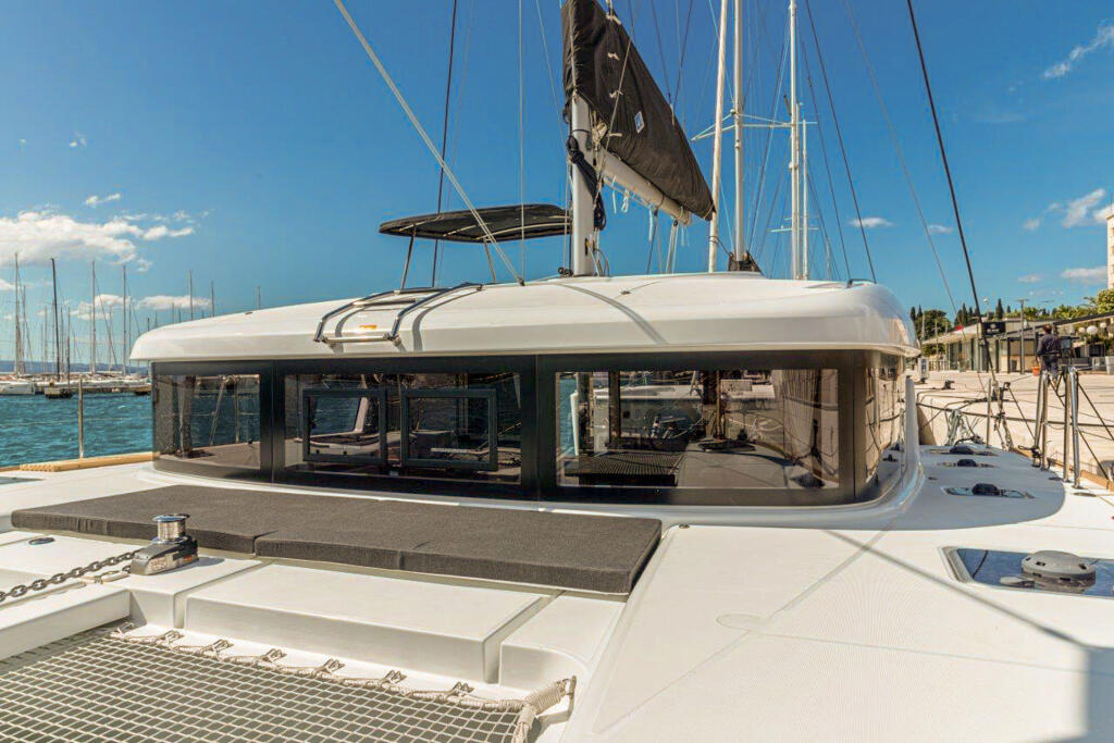 Catamaran 