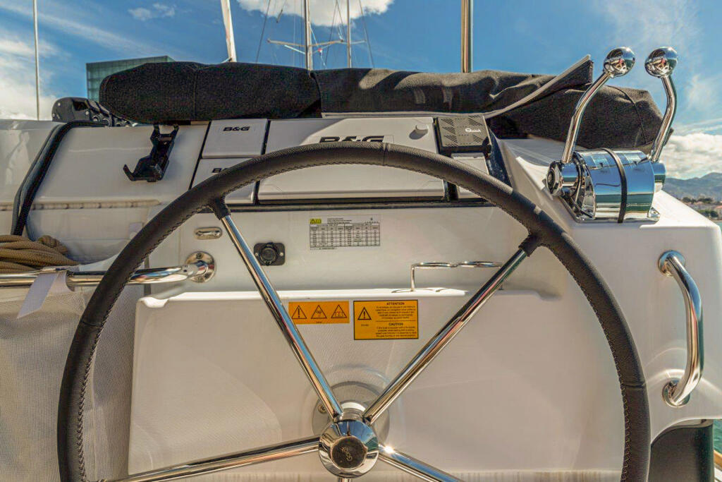 Catamaran 