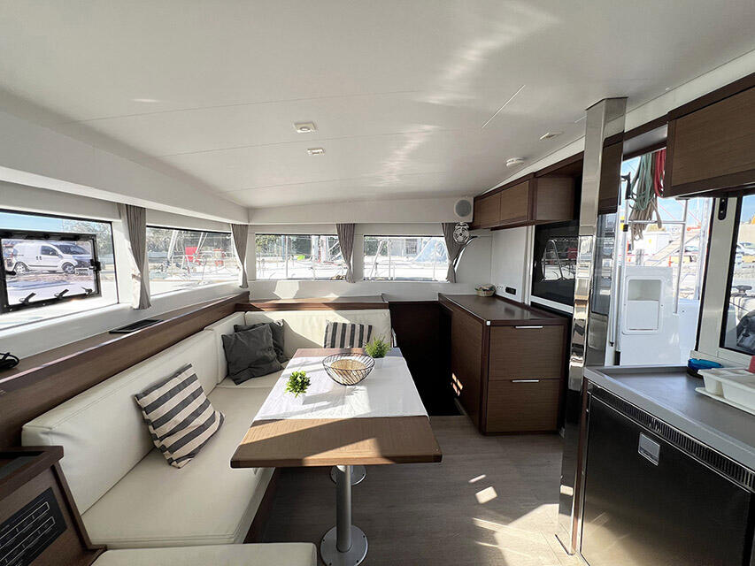 Catamaran 