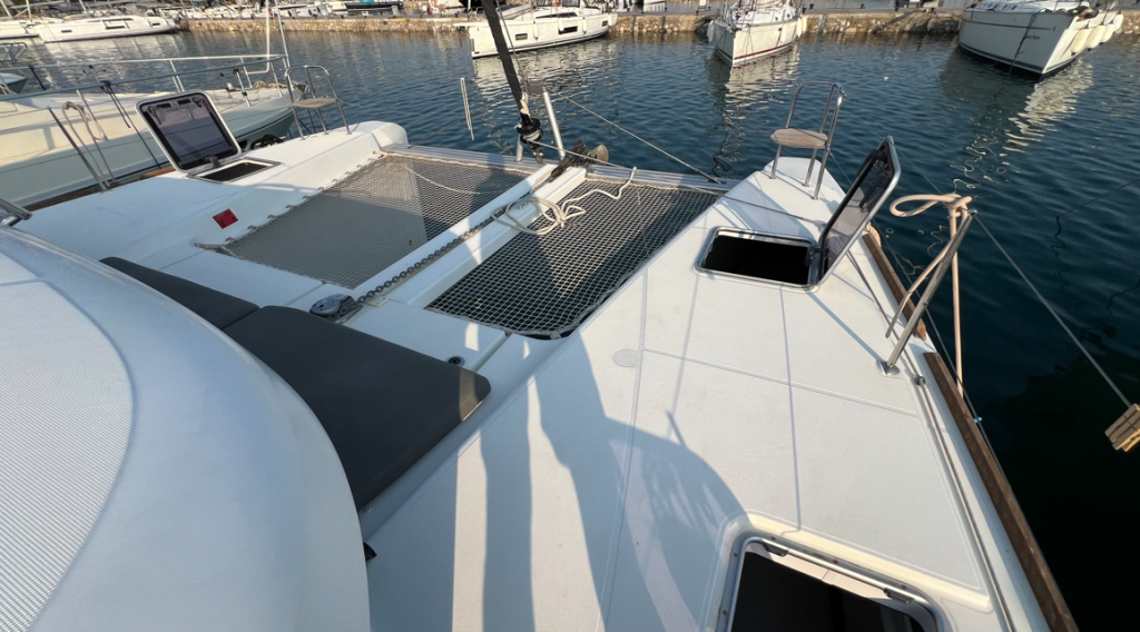 Catamaran 