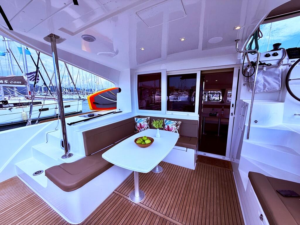 Catamaran 