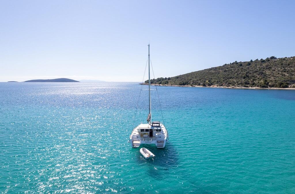 Catamaran 