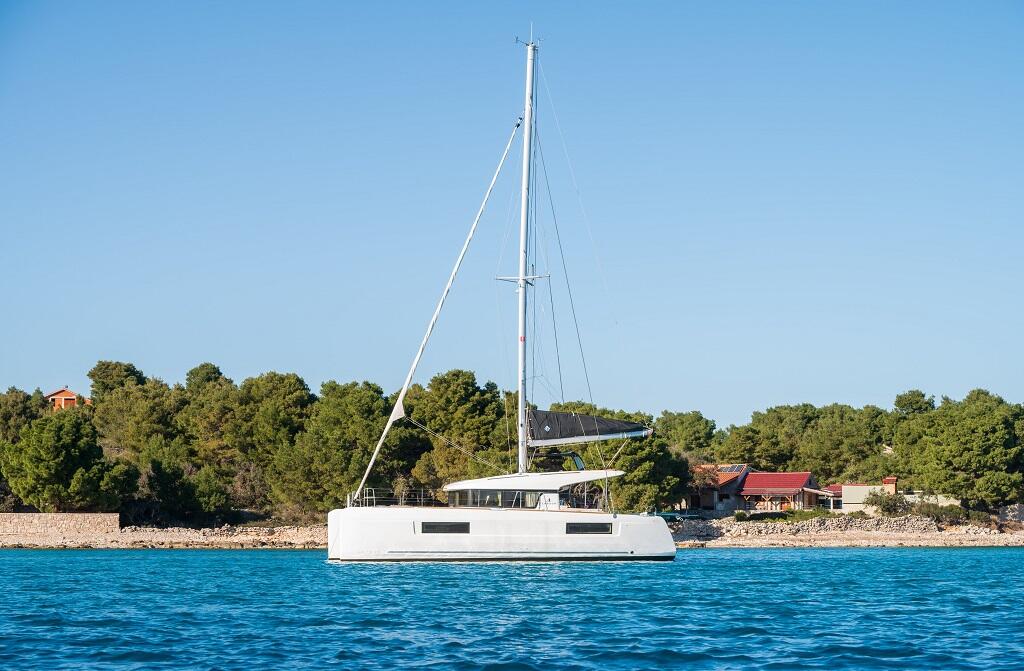 Catamaran 