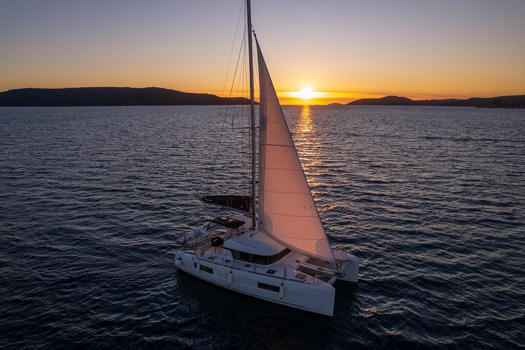 Catamaran 
